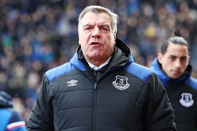 Sam Allardyce (2011-2015) – Thành tích tốt nhưng vẫn bị phản đối